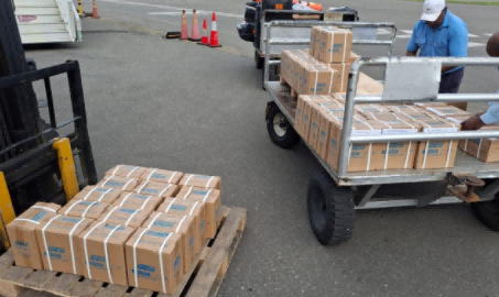 GM 12-55 UPSバッテリーは、顧客の空港電力システムに設置され、デバッグされています。