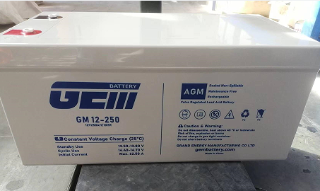 ディープサイクル太陽電池 GM 12-250 (12V250AH)